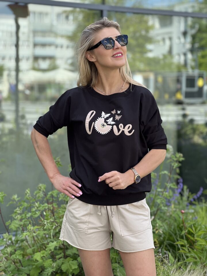 Bluza Love - czarna