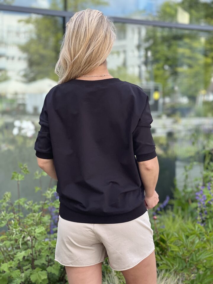 Bluza Love - czarna