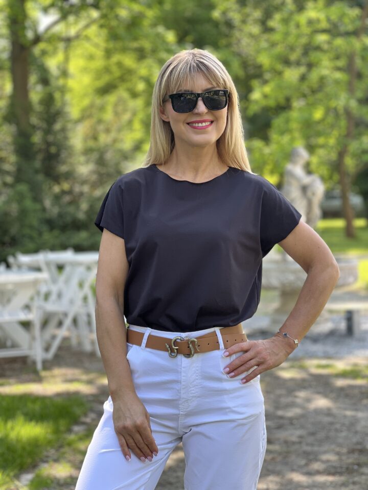 Bluzka Classic - czarna