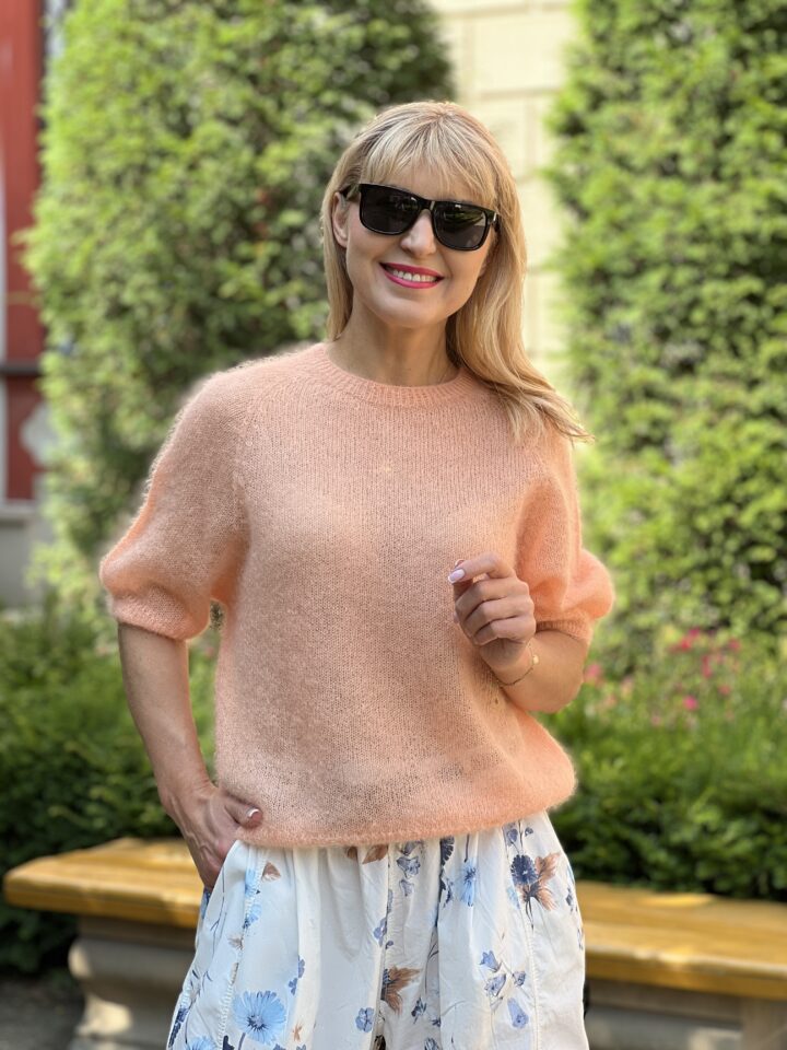 Sweterek Bella Aura - koralowy
