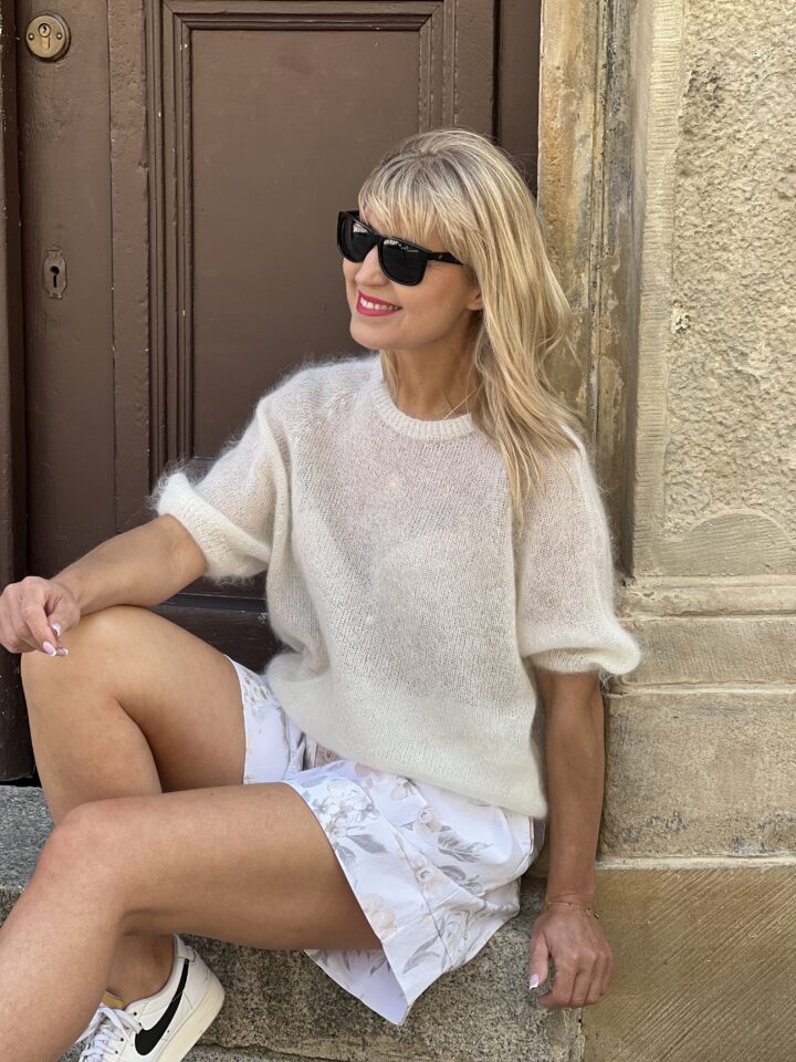 Sweterek Bella Aura - ecru