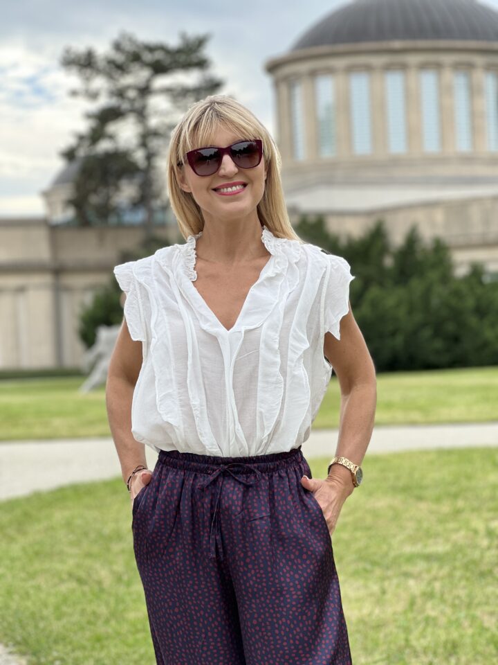 Bluzka Fiorella - biała