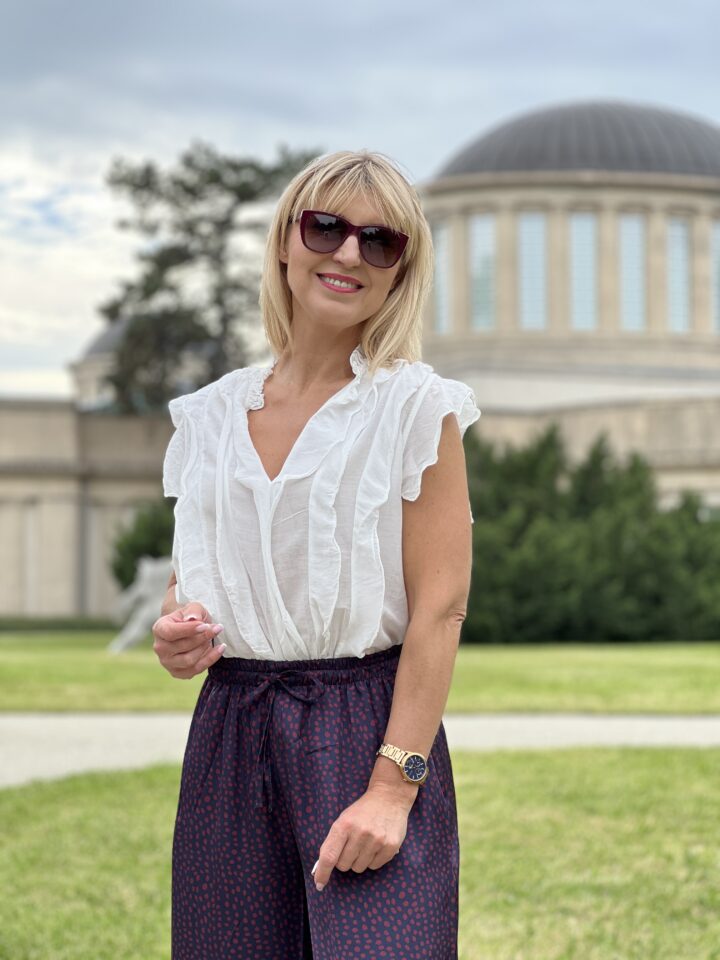 Bluzka Fiorella - biała