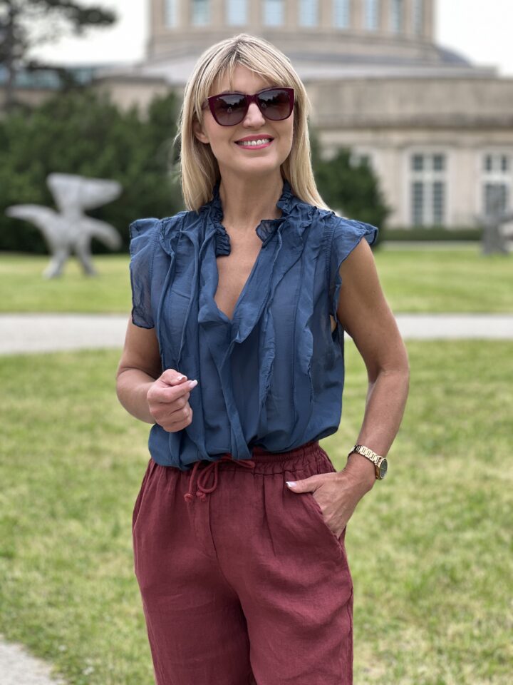 Bluzka Fiorella - granatowa
